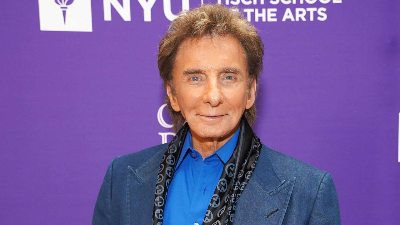 barry manilow net worth