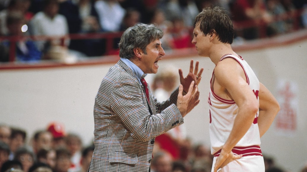 bob knight net worth