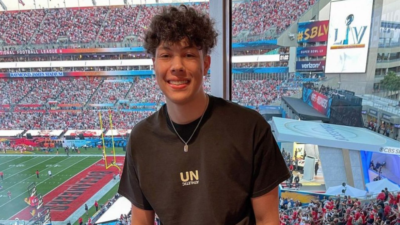 Is Jackson Mahomes Gay?