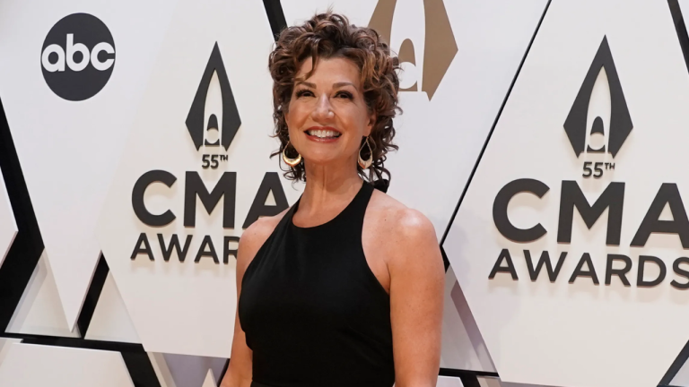 amy grant plastic surgery