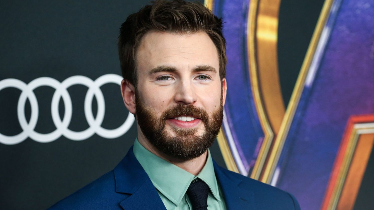 who is chris evans married to